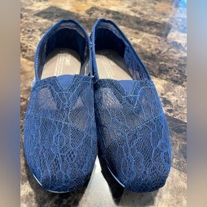 Women Toms Shoes Blue Lace 7.5